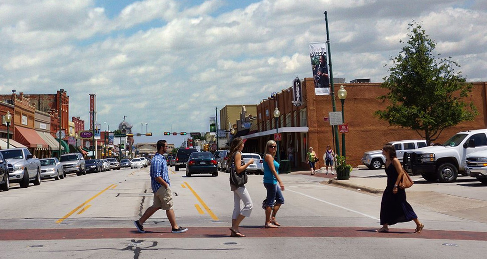 Downtown Grapevine, TX Entertainment District Grapevine Main